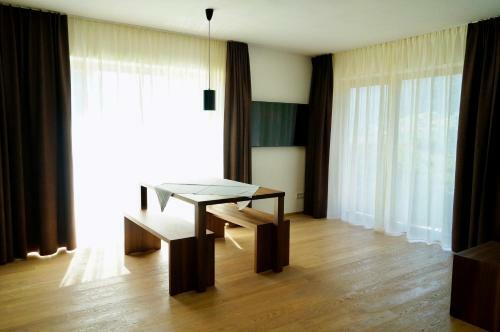 Aparthotel Residence Larciunei