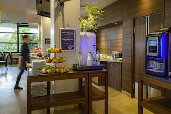 Aparthotel Residence De Tourisme Ajaccio Amiraut�