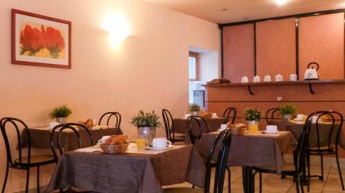 Hotel Logis H�tel Saint Jacques