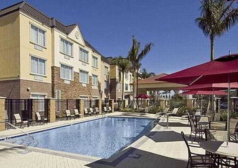 Hotel Comfort Suites