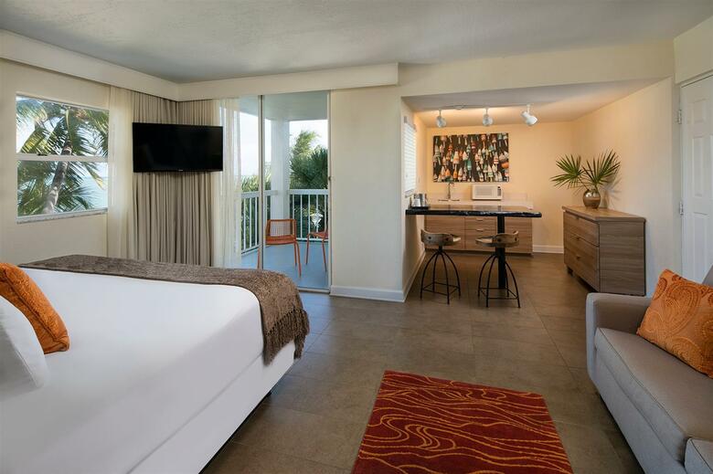 Hotel Pelican Cove Resort Marina