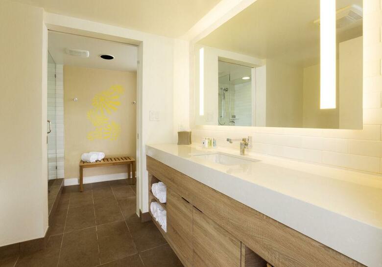 Hotel Pelican Cove Resort Marina