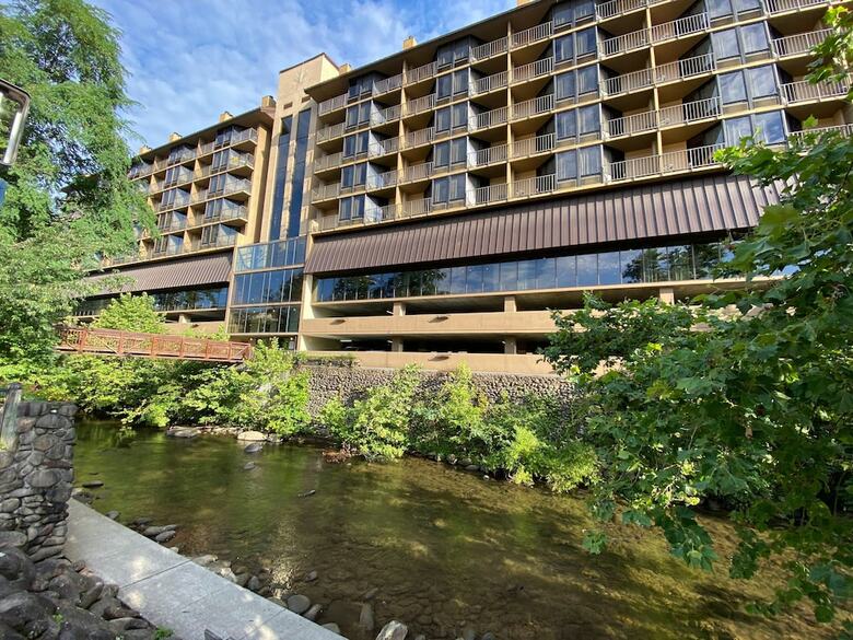 Edgewater Hotel