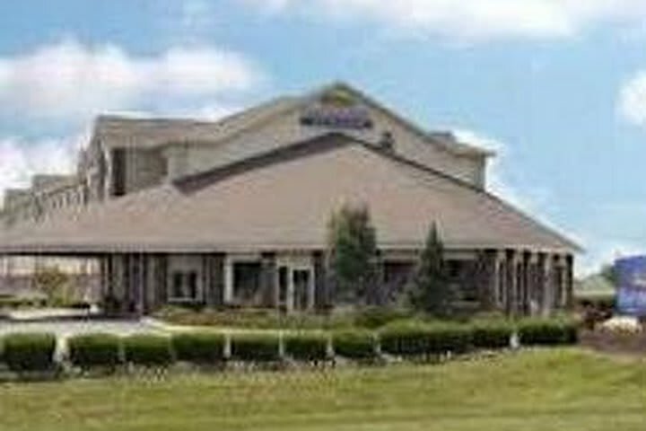 Hotel Baymont Inn And Suites Indianapolis