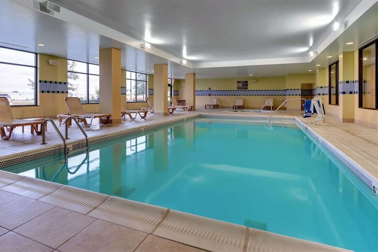 Hotel Hampton Inn & Suites Indianapolis-airport