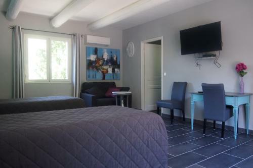 Hotel H�tel Restaurant Le Pradinas