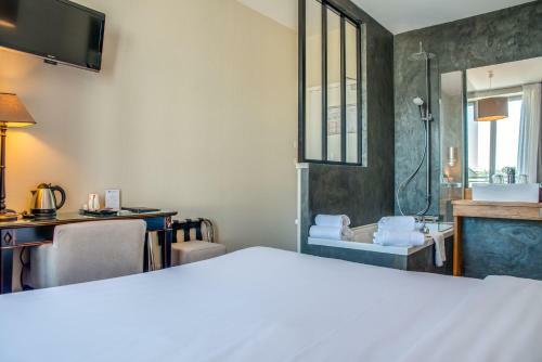 Best Western Hotel De La Plage Saint Marc Sur Mer