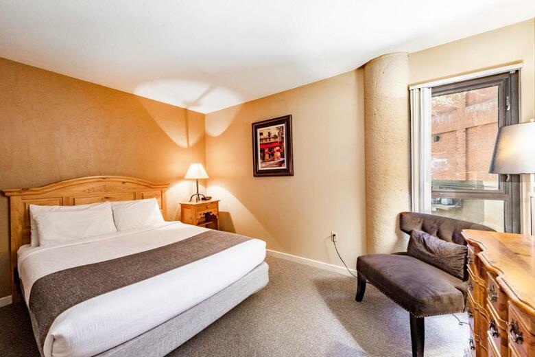 Silver King Hotel