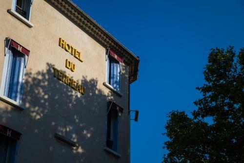 Hotel Logis H�tel Du Terreau