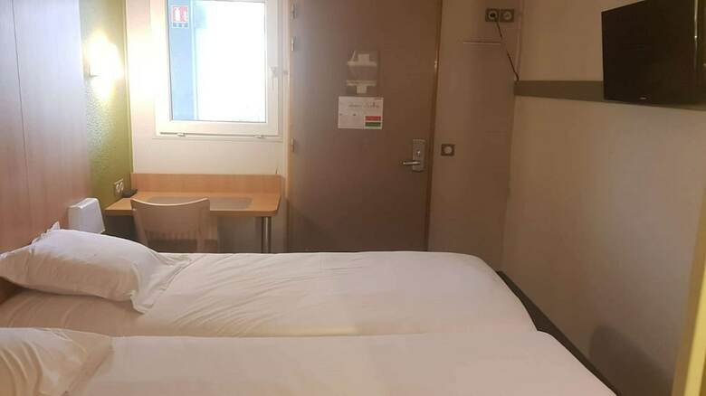 Hotel Kyriad Direct Poitiers - Gare Du Futuroscope