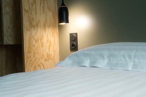 Brit Hotel Essentiel Arverne - Clermont-ferrand Sud