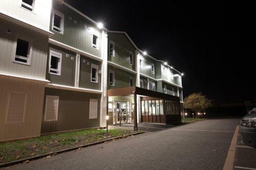 Brit Hotel Essentiel Arverne - Clermont-ferrand Sud
