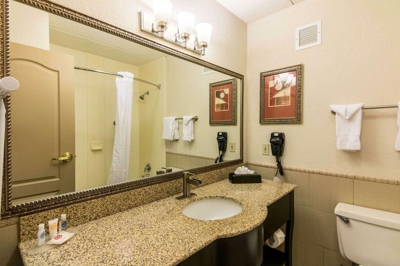 Hotel Comfort Inn