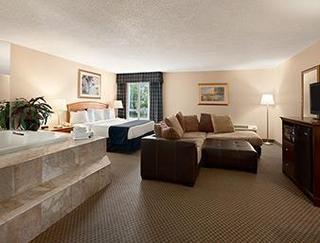 Hotel Ramada Plaza Riverside