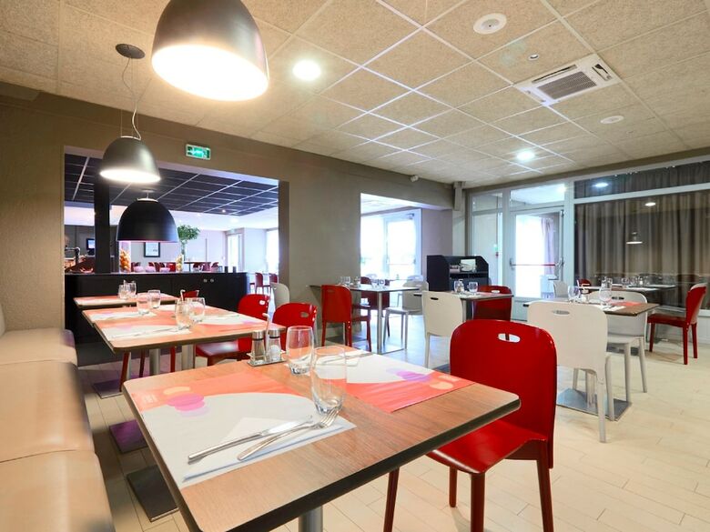 Hotel Campanile Morangis Orly