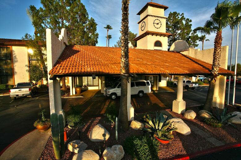 Hotel Doubletree Suites By Hilton Tucson Airport