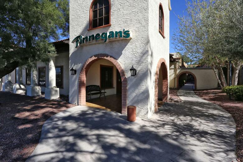 Hotel Doubletree Suites By Hilton Tucson Airport