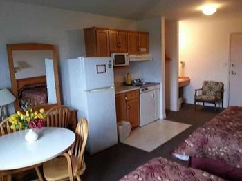 Hotel Sherwood Inn And Motel