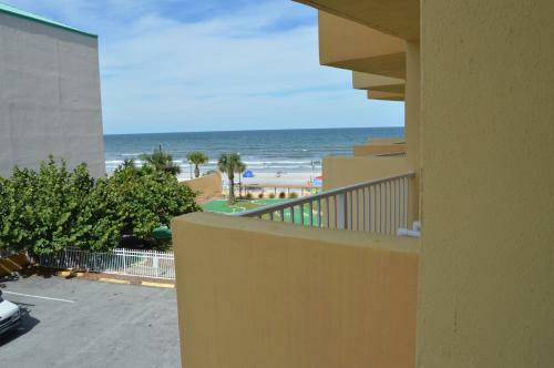 Hotel Fountain Beach Resort