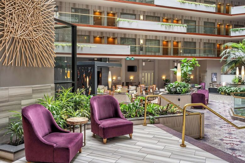 Hotel Embassy Suites Irvine - Orange County Airport