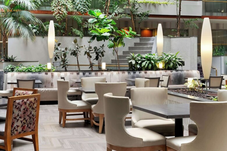 Hotel Embassy Suites Irvine - Orange County Airport