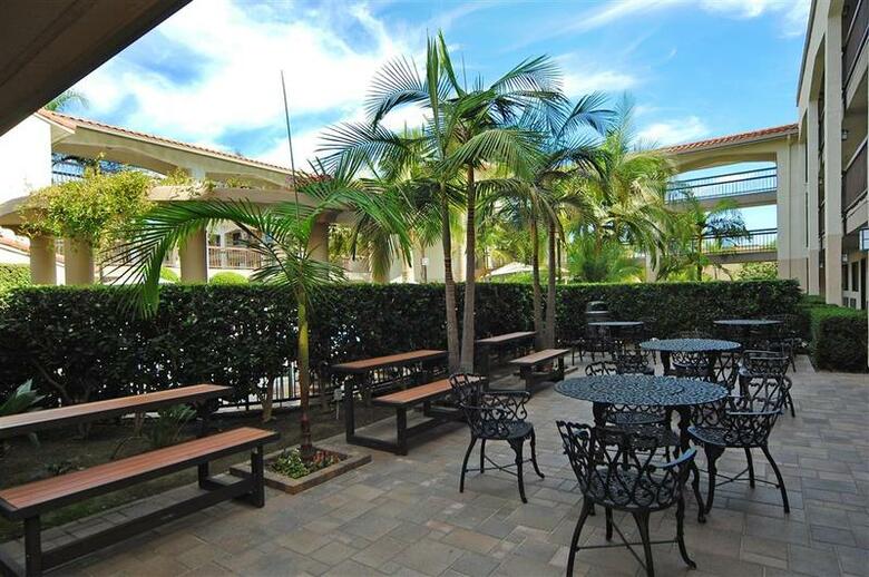 Hotel Best Western Orange County Airport North