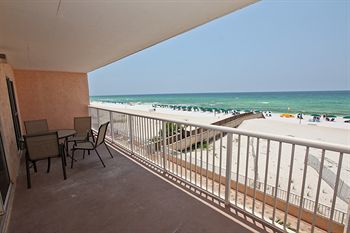 Hotel Resortquest Rentals At Islander Condominiums