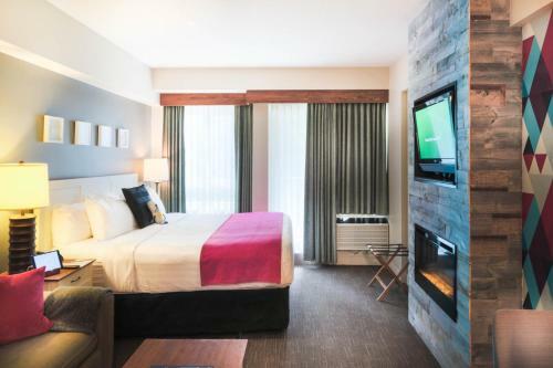 Summit Lodge Boutique Hotel Whistler