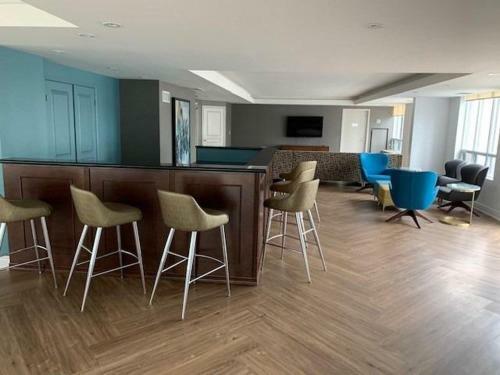 Apartamento Toronto Luxury Accommodations - University Plaza