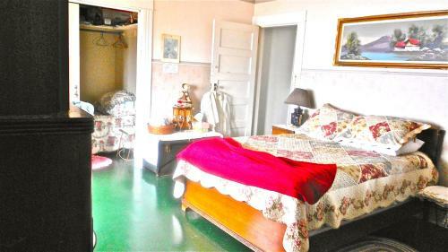 Bed & Breakfast Pillsbury Guest House