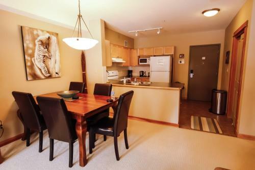 Apartamento 2 Bedroom Suite ? Lodges At Canmore
