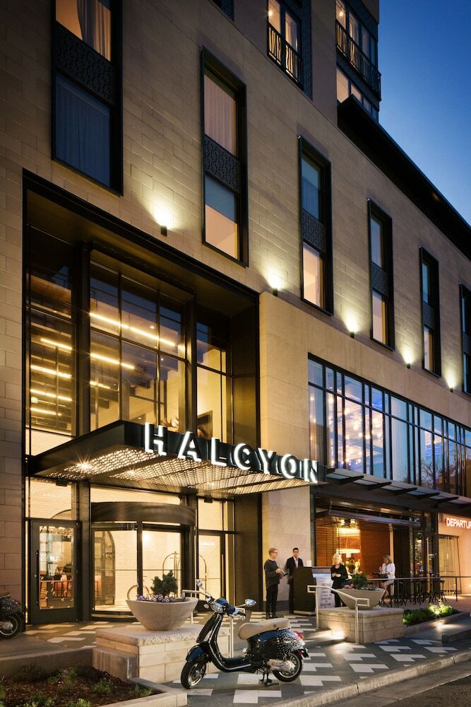 Halcyon - A Hotel In Cherry Creek