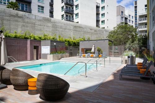 G Street Apartment By Stay Alfred