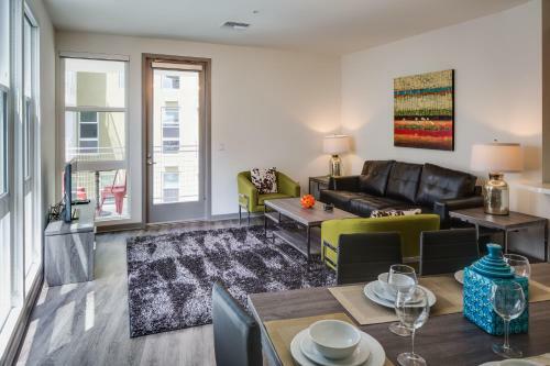 G Street Apartment By Stay Alfred
