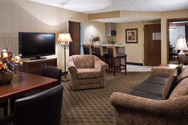 Best Western Ramkota Hotel & Conference Center