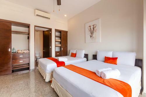 Apartamento Infinito Condos Playa Del Carmen