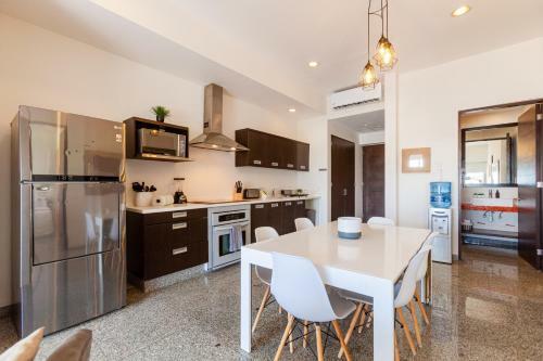 Apartamento Infinito Condos Playa Del Carmen