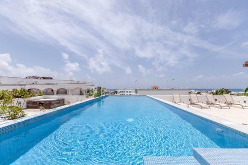 Apartamento Infinito Condos Playa Del Carmen