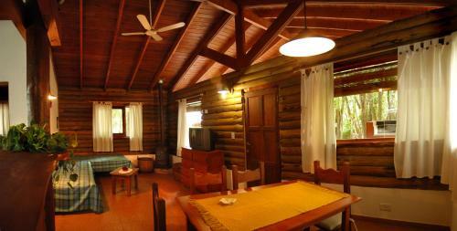 Lodge Caba�as Abril
