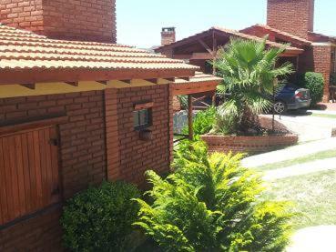 Lodge Caba�as Layken