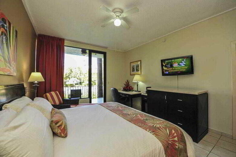 Hotel Flamingo Beach Resort