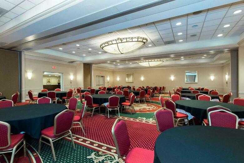 Hotel Hilton Cleveland East/beachwood