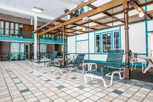 Clarion Highlander Hotel And Conference Center