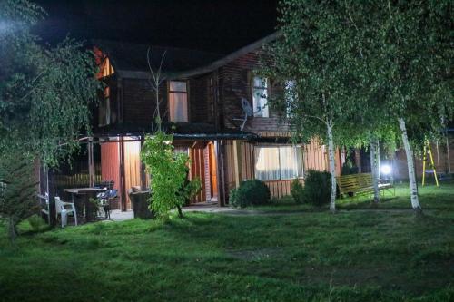 Hostal Caba�as Los Tilos