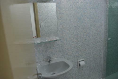 New Point Hotel