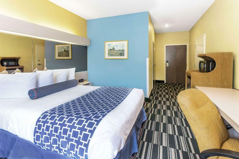 Hotel Microtel Inn & Suites Eagles Landing