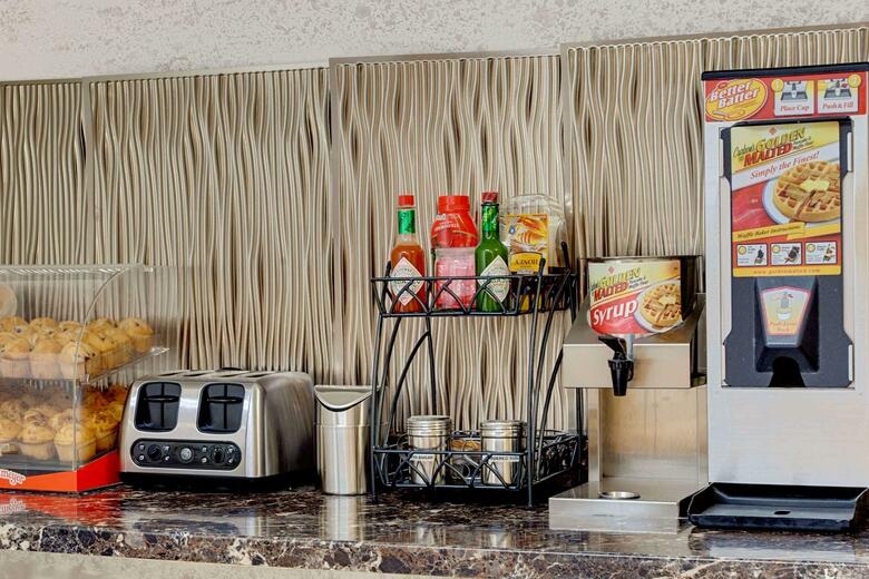 Hotel Microtel Inn & Suites Eagles Landing