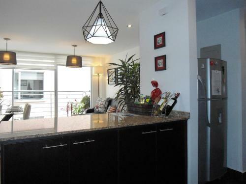 Central Apartments (plaza Foch)