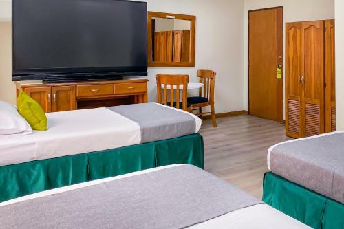 Hotel Roma Plaza