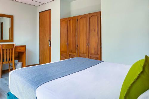 Hotel Roma Plaza